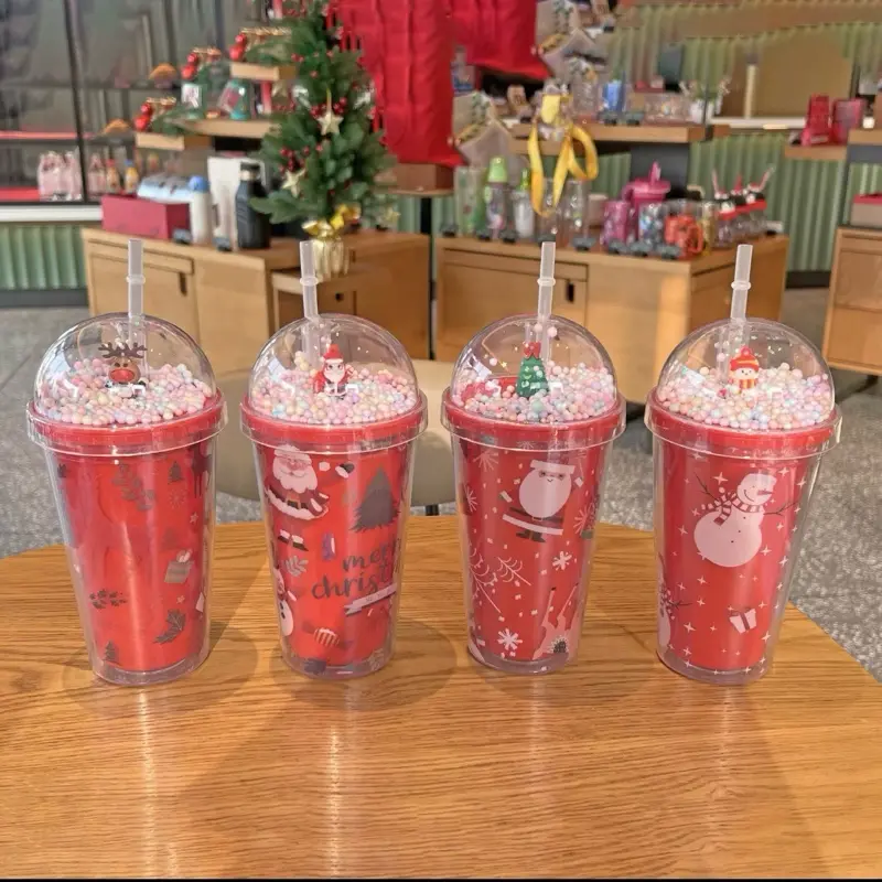 Led Flashing Happy Christmas Party Drinks Cup Child Milk Coffee Cup Reusable Plastic Christmas Cup with Straw Lid for Festive Celebrations