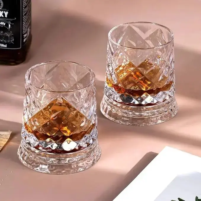360° rotating whiskey glass, crystal whiskey glass, thick-bottomed bourbon whiskey glass, suitable for Scotch whiskey and classic cocktails, men's gift