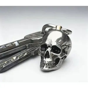 2026 New Gothic Skull Retractable Keychain - Retro Stretch Scrunchie Lanyard, Stainless Steel Alloy Key Ring, Women's Fashion Car Accessory, Edgy Punk EDC Keychain for Car Keys, Ideal for Black Friday Christmas Gifts, Edc Keychains