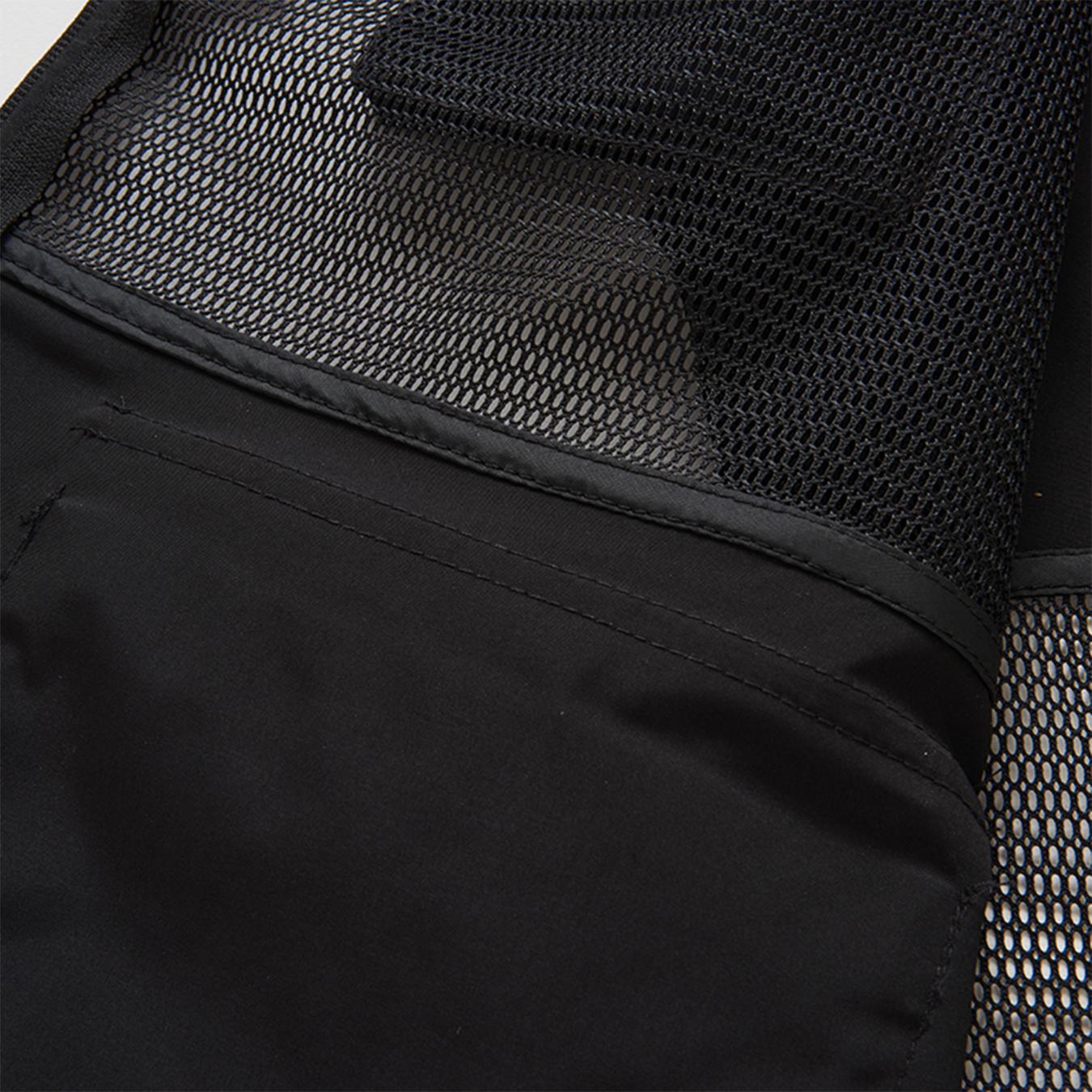 Versatile Mesh-Lined Utility Vest for Men Durable Quick-Drying Ideal for Outdoor Activities Menswear Tops