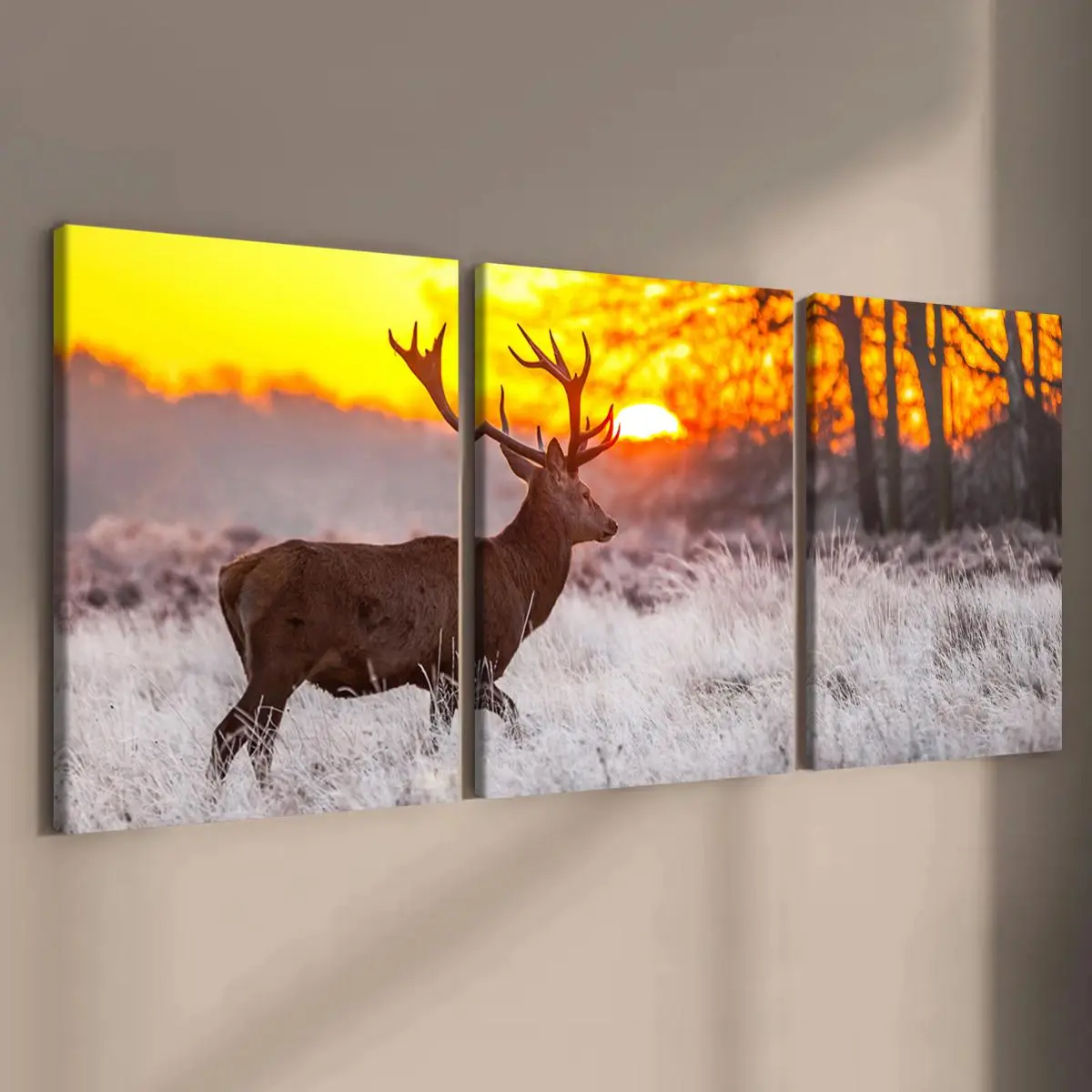 Wooden Framed Canvas Painting, 3 Counts/set Modern Art Design Deer Pattern Wall Art Decorative Artwork Wall Decor for Home Living Room Decorations Bedroom Office Indoor Decoration