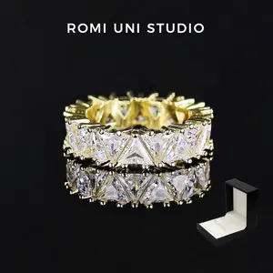 ROMI UNI STUDIO Dazzling Synthetic Moissanite 5A Cubic Zirconia Eternity Band Ring|Suitable for men and women