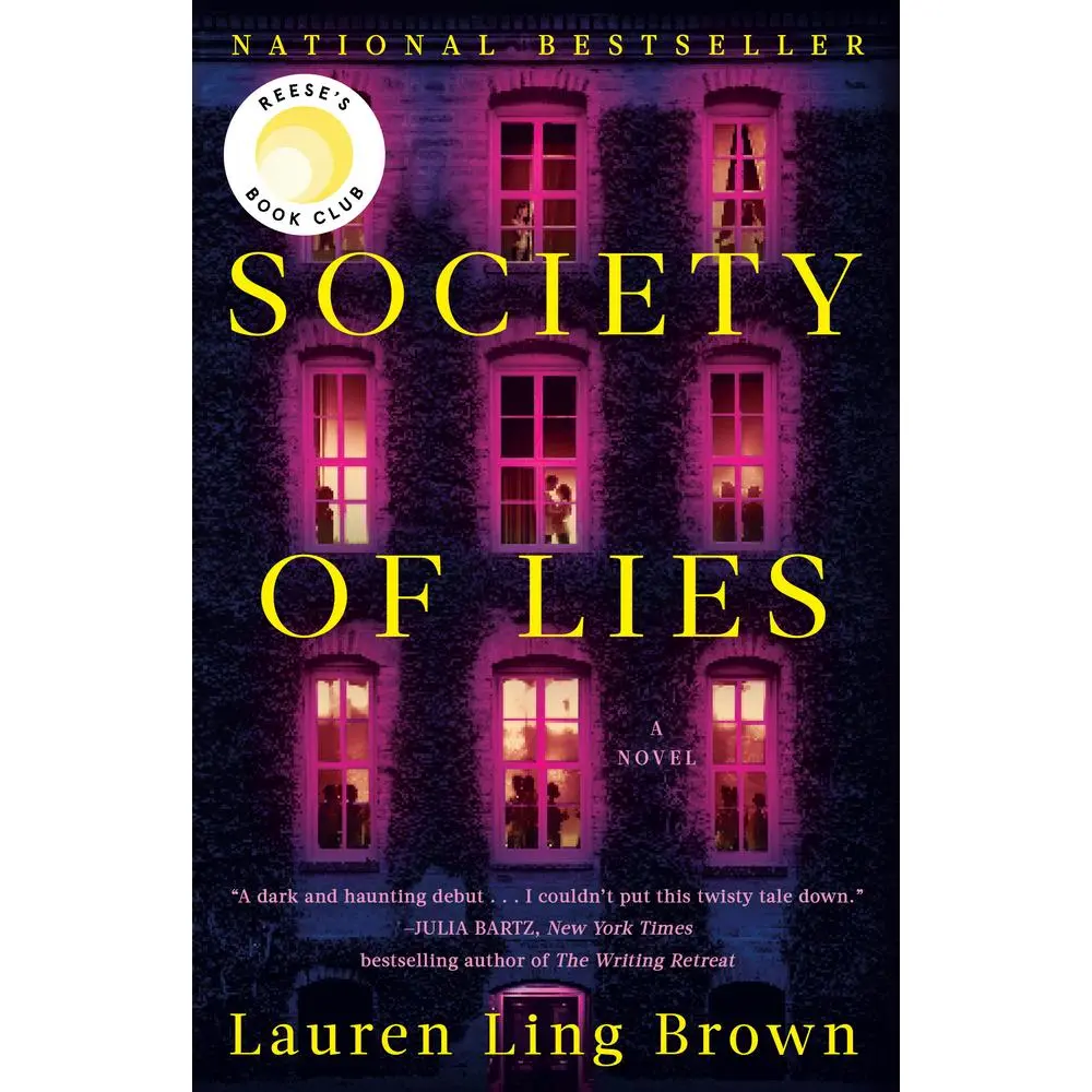 USED Literature Book - Novel "Society of Lies" (Softcover, Bantam) - Lauren Ling Brown, Reese's Book Club Pick, Ideal for Fans of Dark Academia - English, Book Clubs