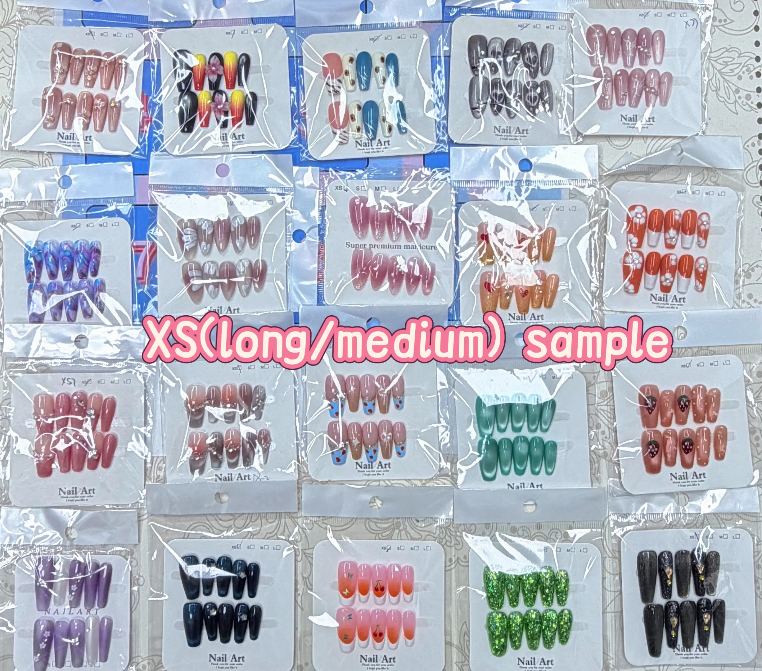 Remi:20sets handmade press-on nails selectable size and length random style