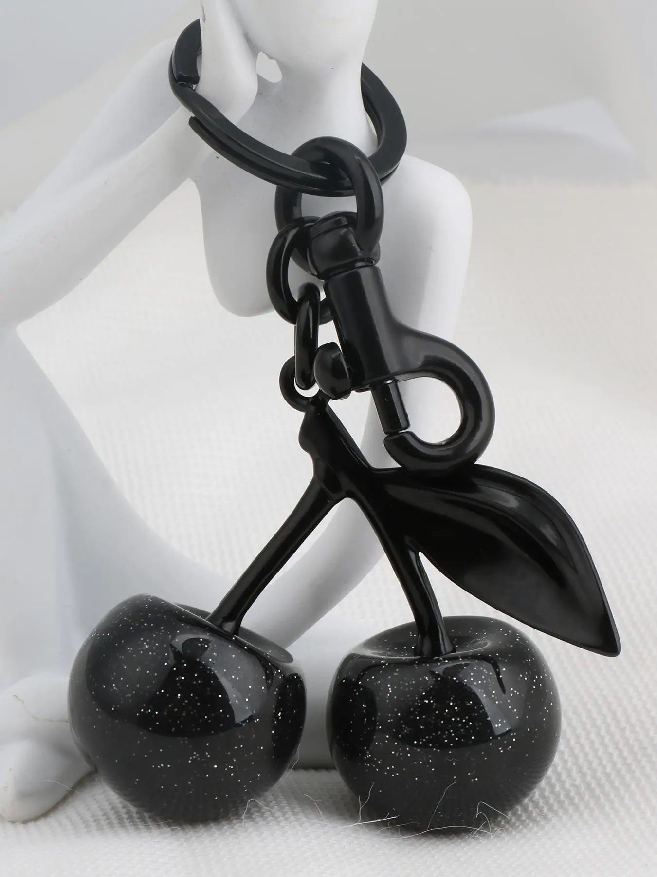 Cherry Design Keychain, Creative Cute Keychain for Car Keys for Women & Men, Fashion Accessories for Daily Use, Trendy All-match & Exquisite Keychain