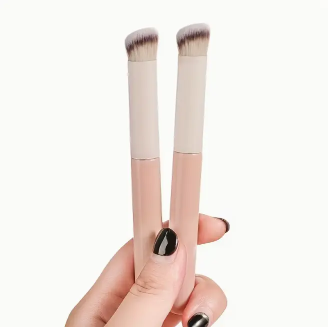 1PC Pink Concealer Brush  Concealer Makeup Brush Blackhead Concealer Brush Single White Fiber Hair Makeup Brush Contouring Highlighter