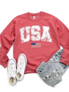 Retro USA Sweatshirt, Women’s USA Crewneck Sweatshirt, Vintage America Shirt, Patriotic 4th of July Pullover, Independence Day Outfit