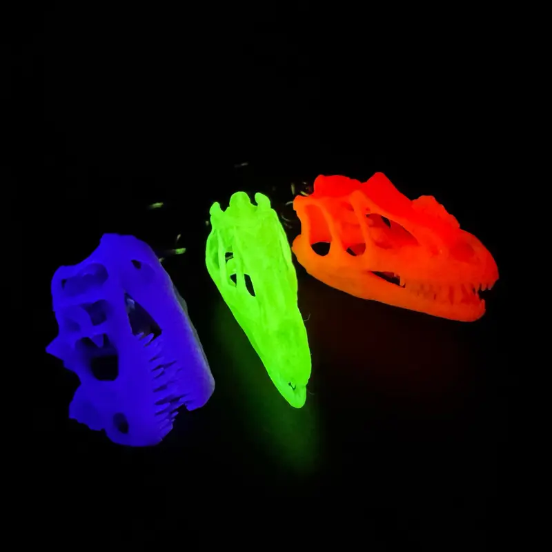 Ceratosaurus Skull | Glow in the Dark | Resin Keychain Replica -  Dinosaur Fossil Replica for Dino Enthusiasts and Jurassic Park Fans