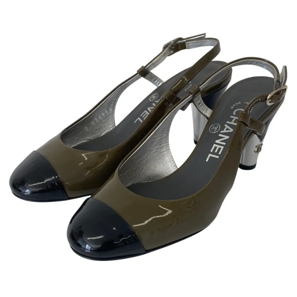 Pre-owned CHANEL Patent Leather Small Leather Goods Slingback Pumps