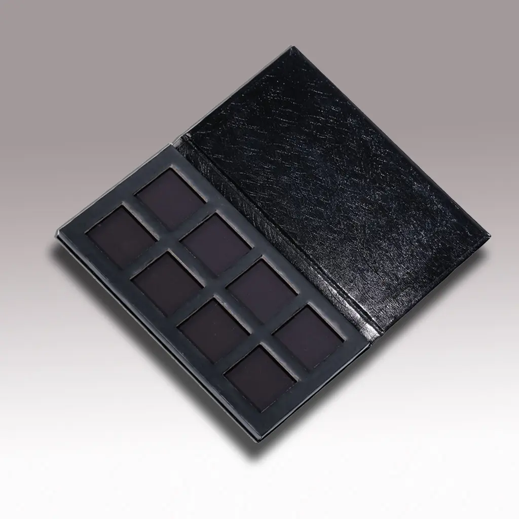 Padded Refillable Eyeshadow Palette • 8 pcs
