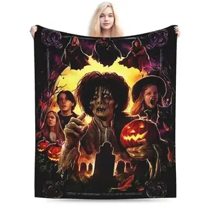 Hocus Pocus themed printed flannel blanket - lightweight and warm, suitable for all seasons, suitable for sofas, bedrooms, and offices