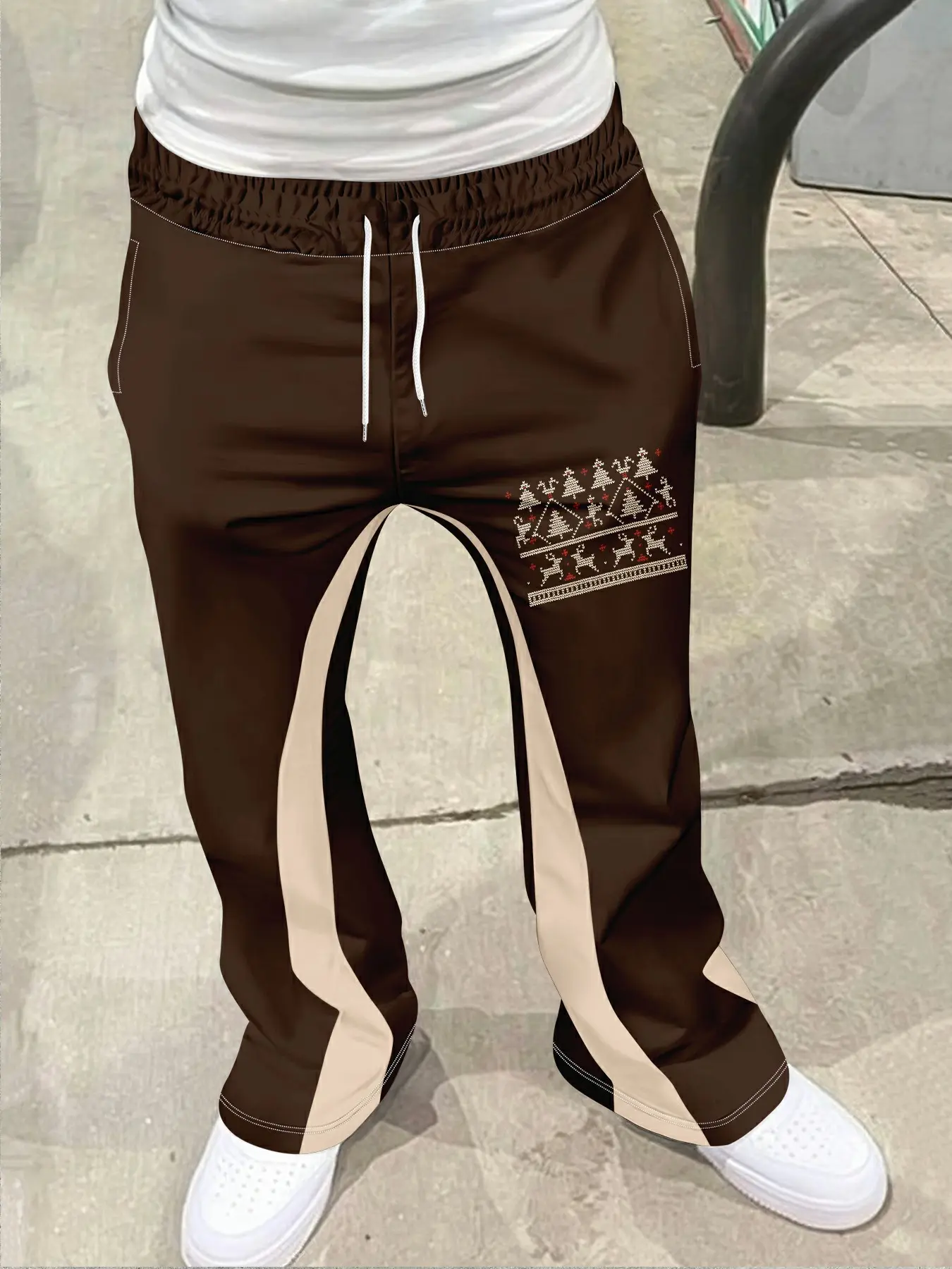 Holiday atmosphere dressing "category of casual pants, aesthetic Geometric graffiti style, Fitted men's and women's street style retro bell bottom pants, sports pants, pants, Casual Streetwear Pants, Fashion trendy clothing perfect gift