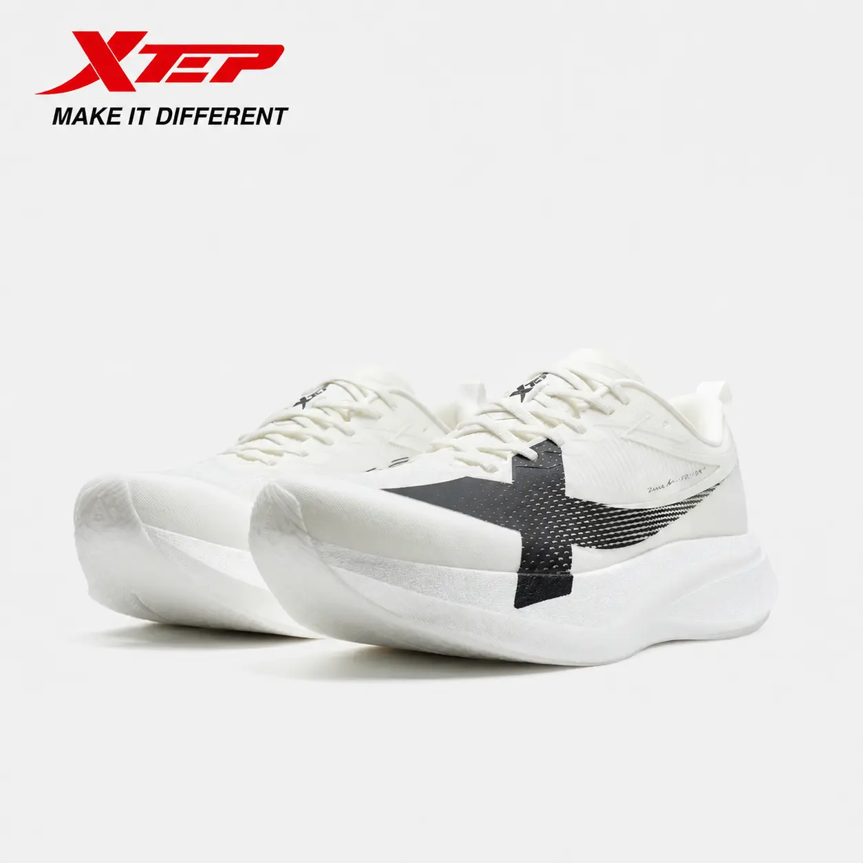 XTEP 2000km 5.0 Pro Men's Running Shoes,Sail white/black 5.0 Pro,Propulsion King,Max Energy Return,Featherlight Racing Spec and The Pro Edge