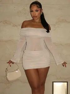 Sexy Fit Sparkling One-Shoulder Long Sleeve European and American Style Bodycon Dress, Pleated Solid Color Cutout French Romantic Mini Skirt, Christmas New Year Party Versatile Formal Cocktail Dress Womenswear