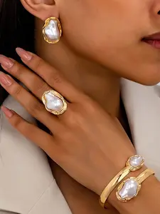 3 Piece Set Vintage Faux Pearl Ring Earrings Bracelet, Casual Fashion Jewelry, Stainless Steel, All Seasons, Unique Design