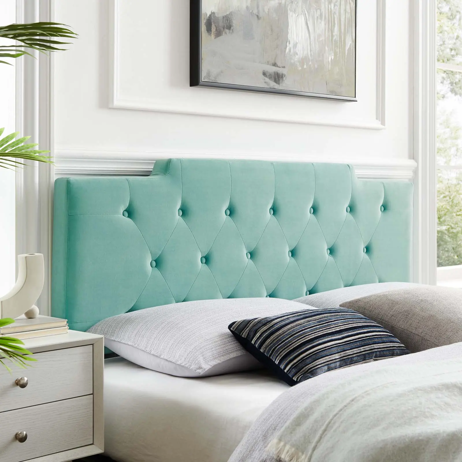Modway Juliet Elegant Vintage Tufted Padding-Supported King-California King Performance Velvet Fabric-Covered Headboard in Mint
