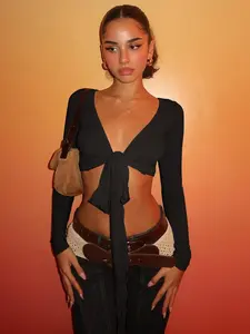 Women's Solid Color Crop Tee, Casual V Neck T-shirt for Summer, Women's Clothing for Daily Wear