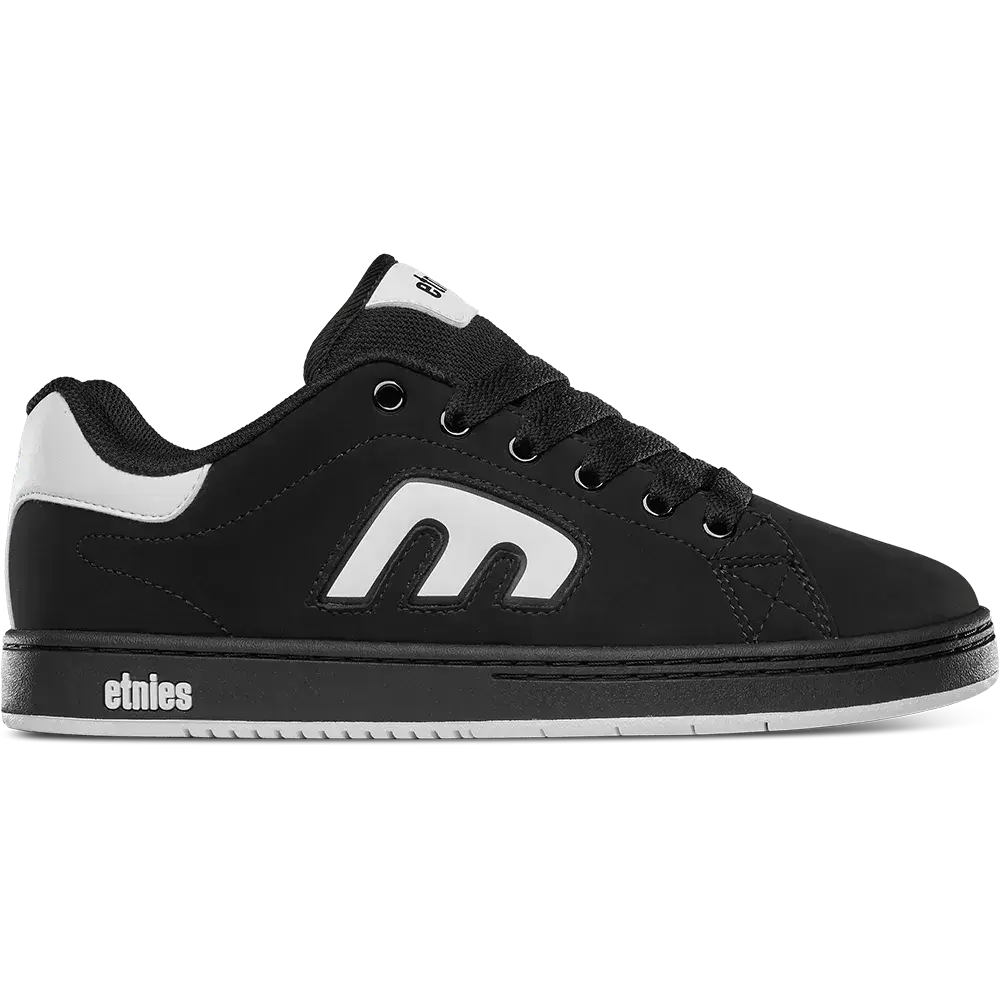 Callicut: Vintage is where it’s at. Chunky, Classic, Retro, Skate Shoes Designed in California, Athletic Footwear, Sneakers, Durable, Sustainable and Comfortable.