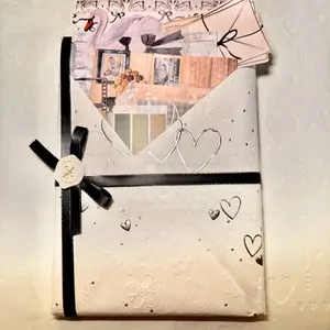 Blind Date with a Junk Journal