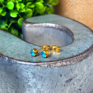 Dainty Aquamarine Birthstone Earrings – 4mm Gold-Plated Crystal Studs – March Zodiac Jewelry – Minimalist Cartilage Earrings