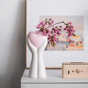 Double-handed heart-shaped vase, Decorative vase - Bohemian-style resin/stone geometric round vase, home decor flower vase, suitable for balcony and table display - can hold fresh or artificial flowers, Bohemian-style home decor