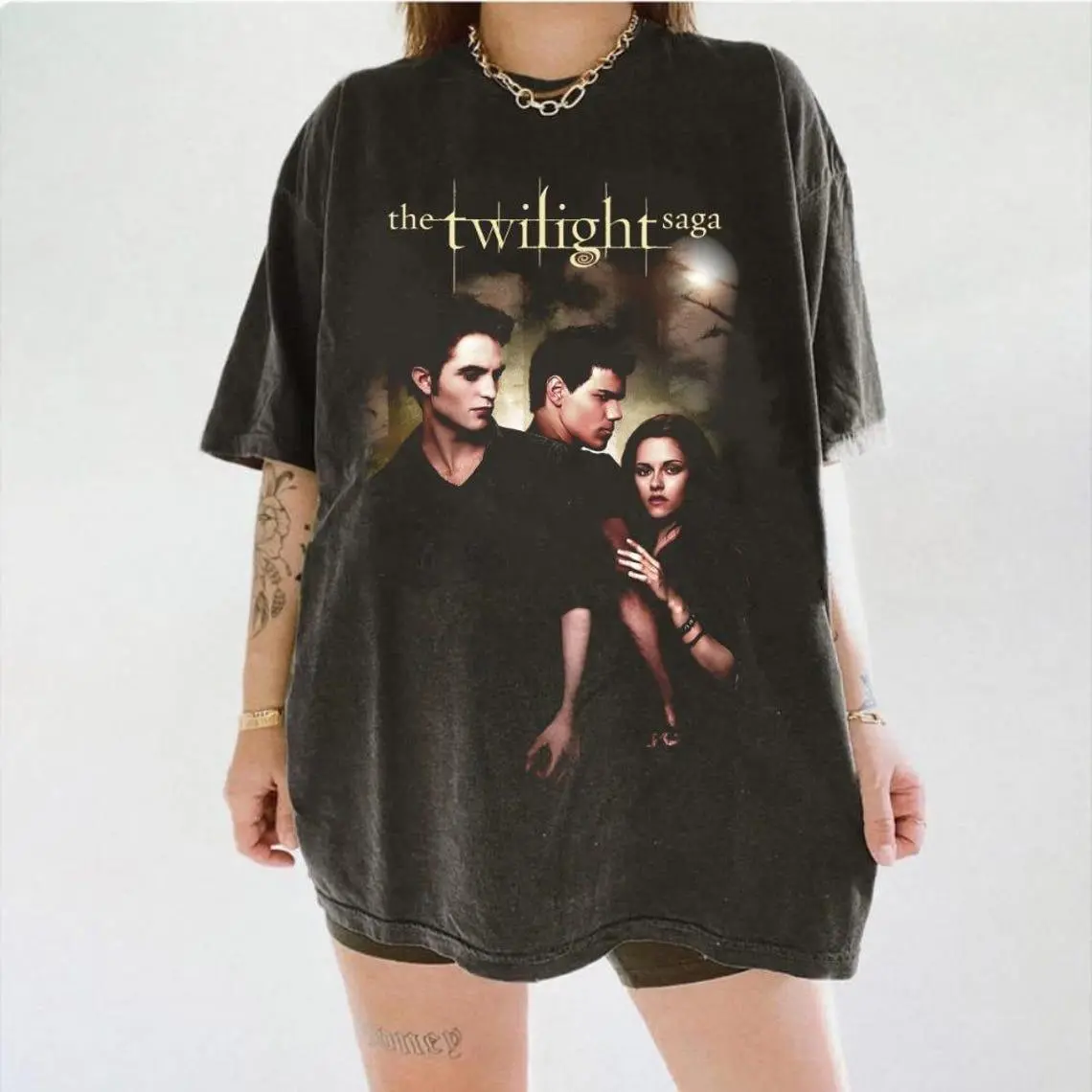 Retro Twilight T-Shirt, The Twilight Saga Shirt, Movie Tee, 2000s Movie Shirt,Twilight Fans Homage Shirt,Gift For Book Lover