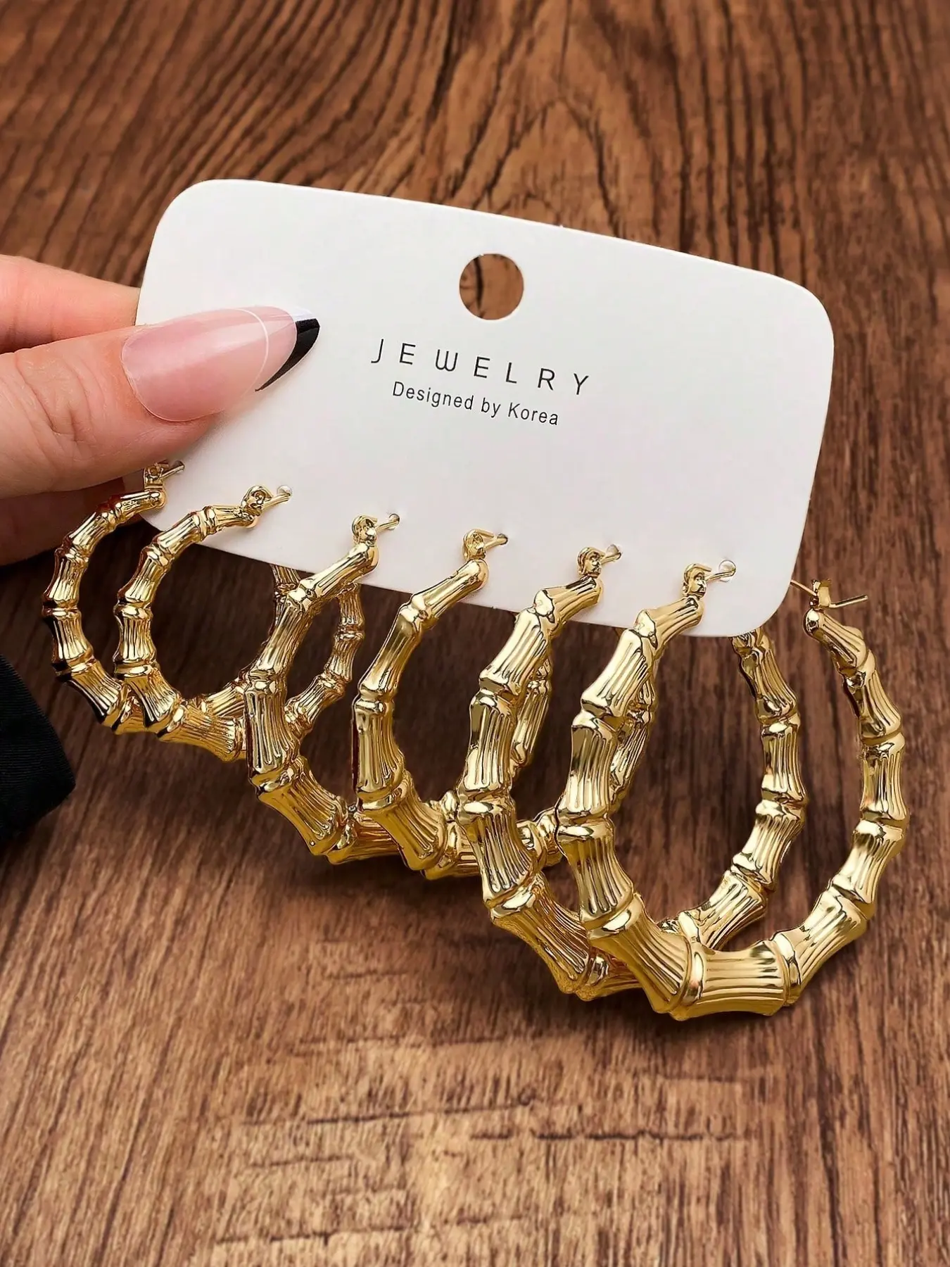 6pcs Women's Golden Bamboo Ear Rings, Fashion Earrings, Fashionable Jewelry Accessories, Suitable For Women Daily Wear, Various Holidays, Mother's Day Gift, Social Events, Music Festival Accessories, Versatile Earrings, Earring Stacking Set