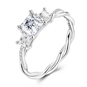 NARMO Princess Cut Moissanite Three Stone Ring, S925 Sterling Silver Platinum Plated Engagement Ring, Twisted Design, Suitable Gift for Girlfriend, Wife, Valentine's Day, Anniversary