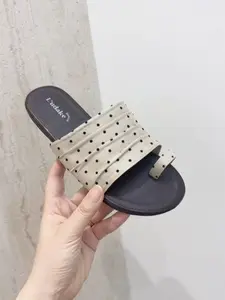 2026 Summer New Polka Dot Toe Cover Sandals for Women, Outdoor Wear, Flat Sole, Slip-On Design, Comfortable and Stylish Footwear