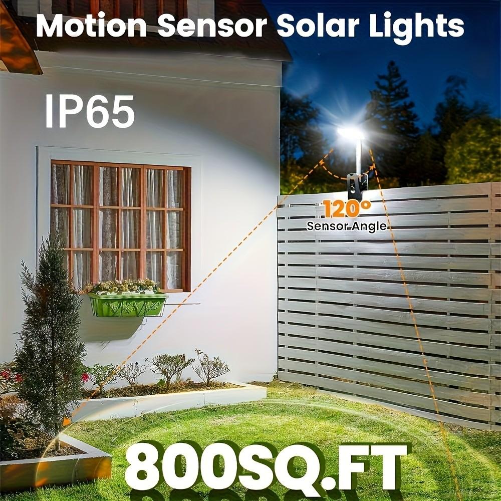 EISSLOLY Clip-on solar outdoor light,available in warm,white,and natural light colors,includes remote control and motion sensor,92 LED beads, portable solar fence light,outdoor solar street light,suitable for outdoor use,courtyard,garden,fence and camping