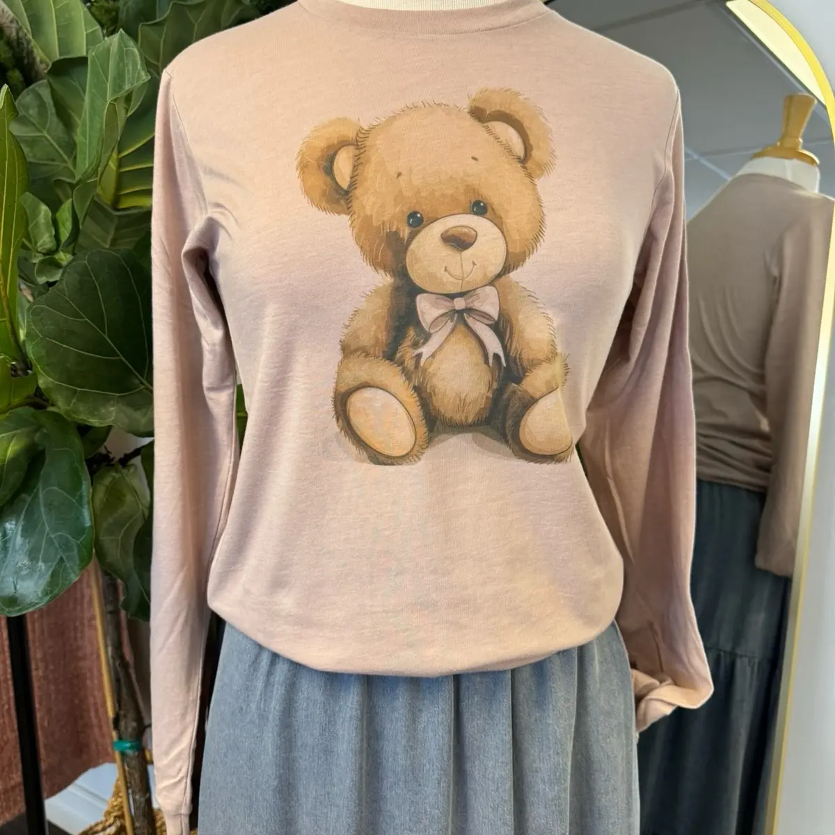 Women's Soft and Cozy Teddy Bear Long Sleeve T-Shirt - Top for Womenswear