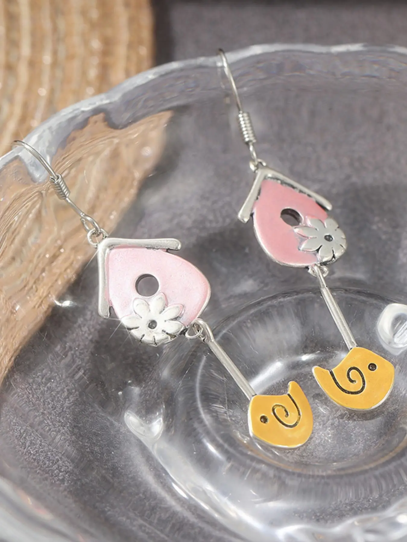 Creative Birdhouse Earrings with Floral Carving, Fashionable Earrings, Unique Birdhouse Shape, Artistic Vintage Women's Jewelry, Holiday Party Accessories, All Seasons, Wearable Jewelry