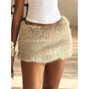 Fashionable street-style plain faux fur low-rise sexy mini skirt; casual fashion skirt; autumn–winter slim-fit bodycon short skirt; retro popular nightclub/bar wear