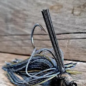 Gizzard Shad 3-8 oz Flippin Jig