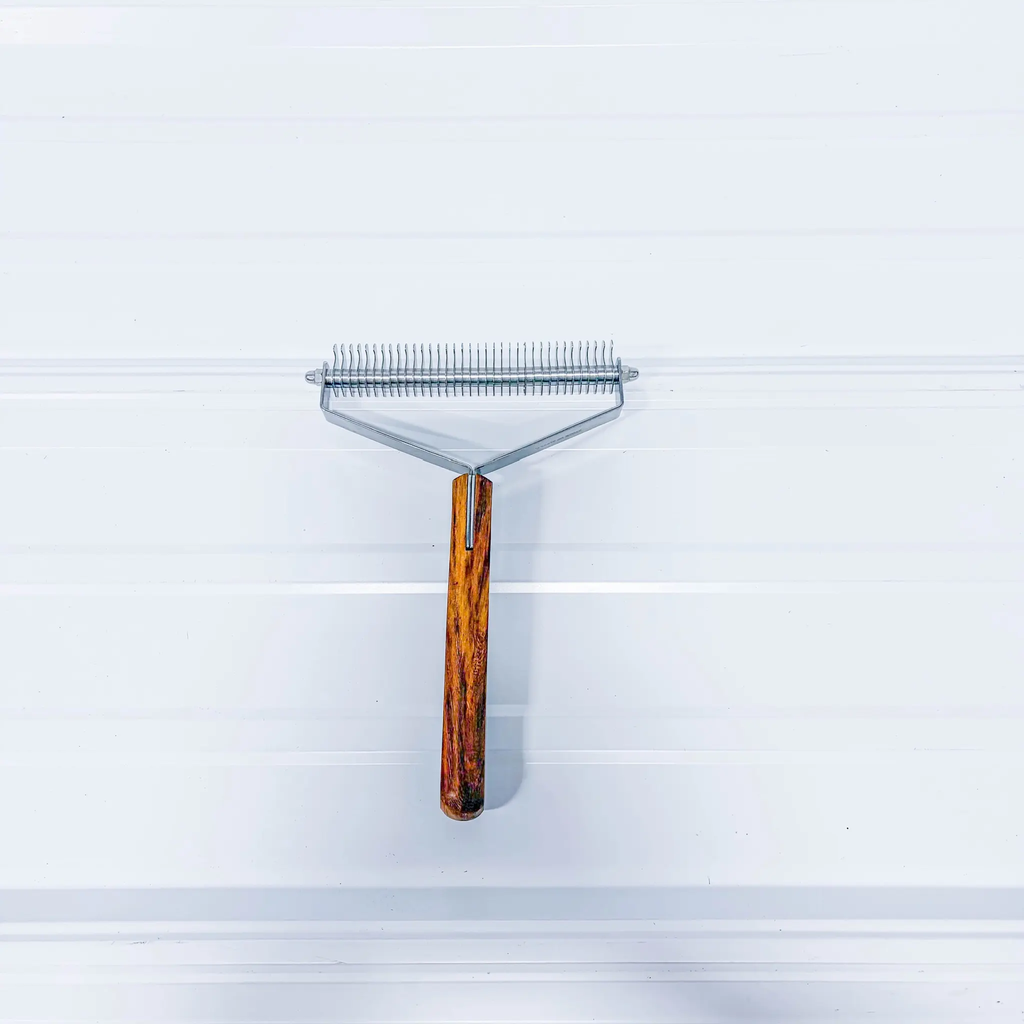 Shedding Comb