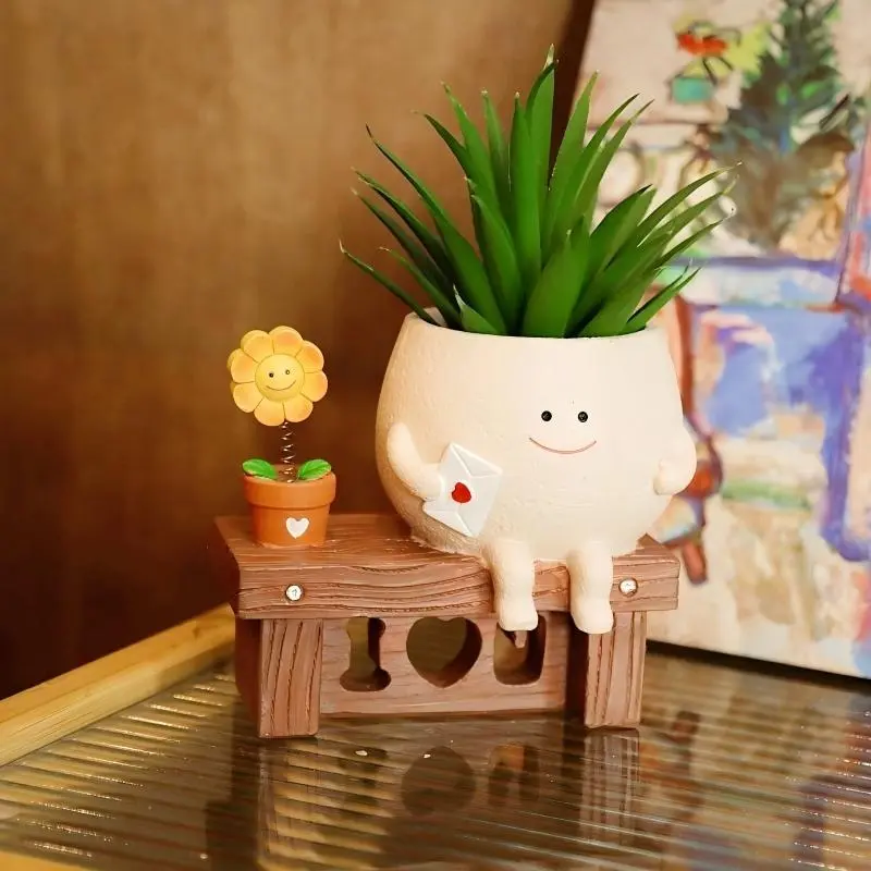 Cute Smiley Face Resin Garden Planter - Unique Head-Shaped Home Decor Pot for String of Pearls, Succulents, Indoor-Outdoor Use, Mother’s Day Gift Idea, Friendship Pot, Home Decor Pots Flower Pots