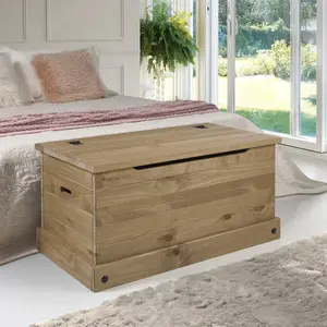 212 MAIN Solid Wood Antique Cottage Series Storage Trunk - COR440, Corona Brown, Household Metal-Organized Storage Box