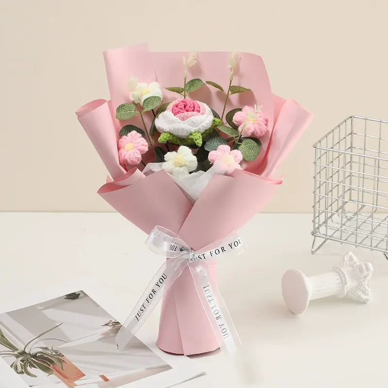 Artificial flowers, Decorative artificial flower, Artificial Flower Arrangements, crochet knitted flower bouquet gift, handmade knitted artificial flower bouquet, artificial roses, gift for wife, suitable for weddings, birthdays, and home decoration