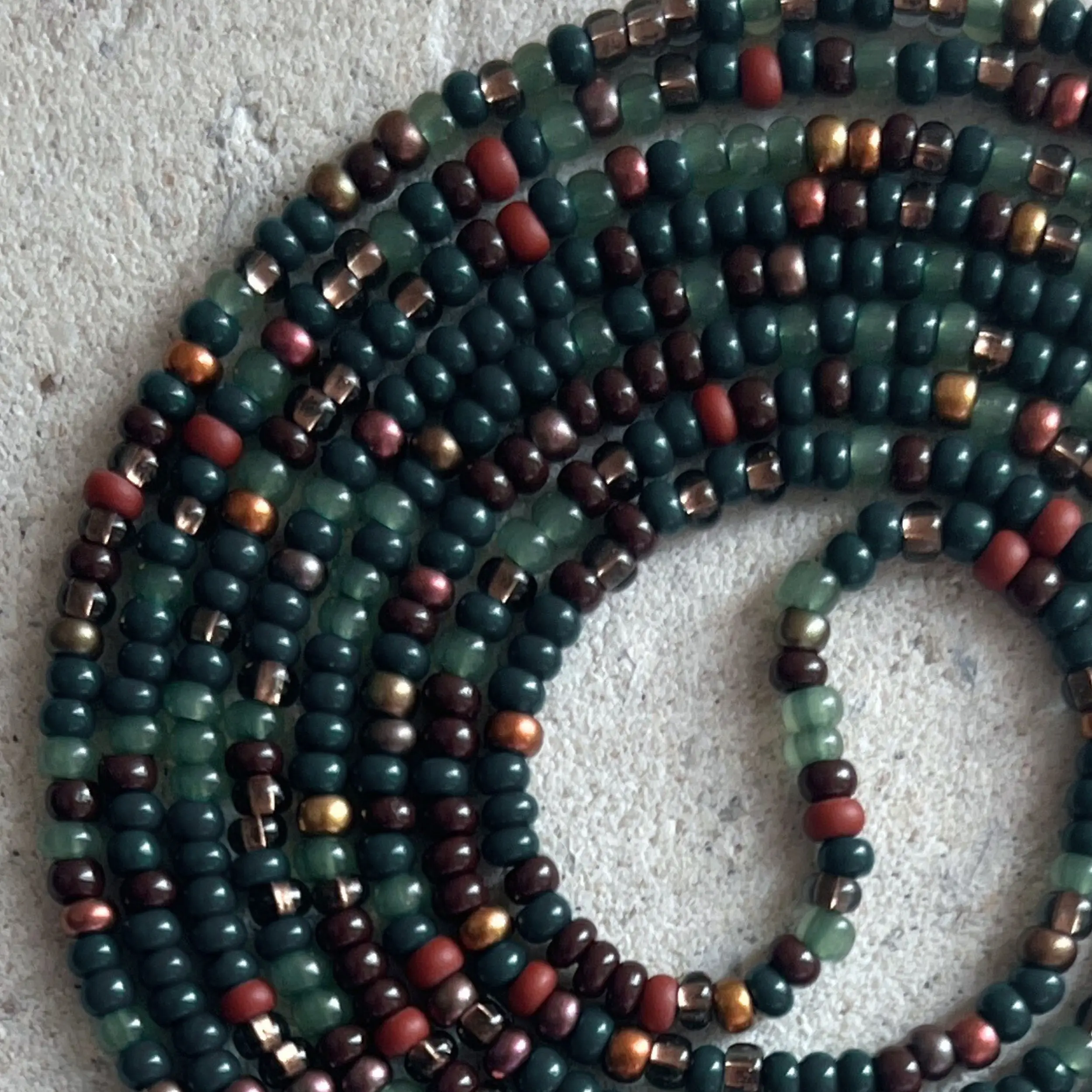 EARTHY BAE - Tie On Waist Beads - 45 to 60 inches Waistbeads -  Green Waistbeads - Grounding Healing Balance Abundance Waistbeads - Belly Beads - Body Beads - Authentic Waistbeads - African Waistbeads Earthy Waistbeads - Made By Venus