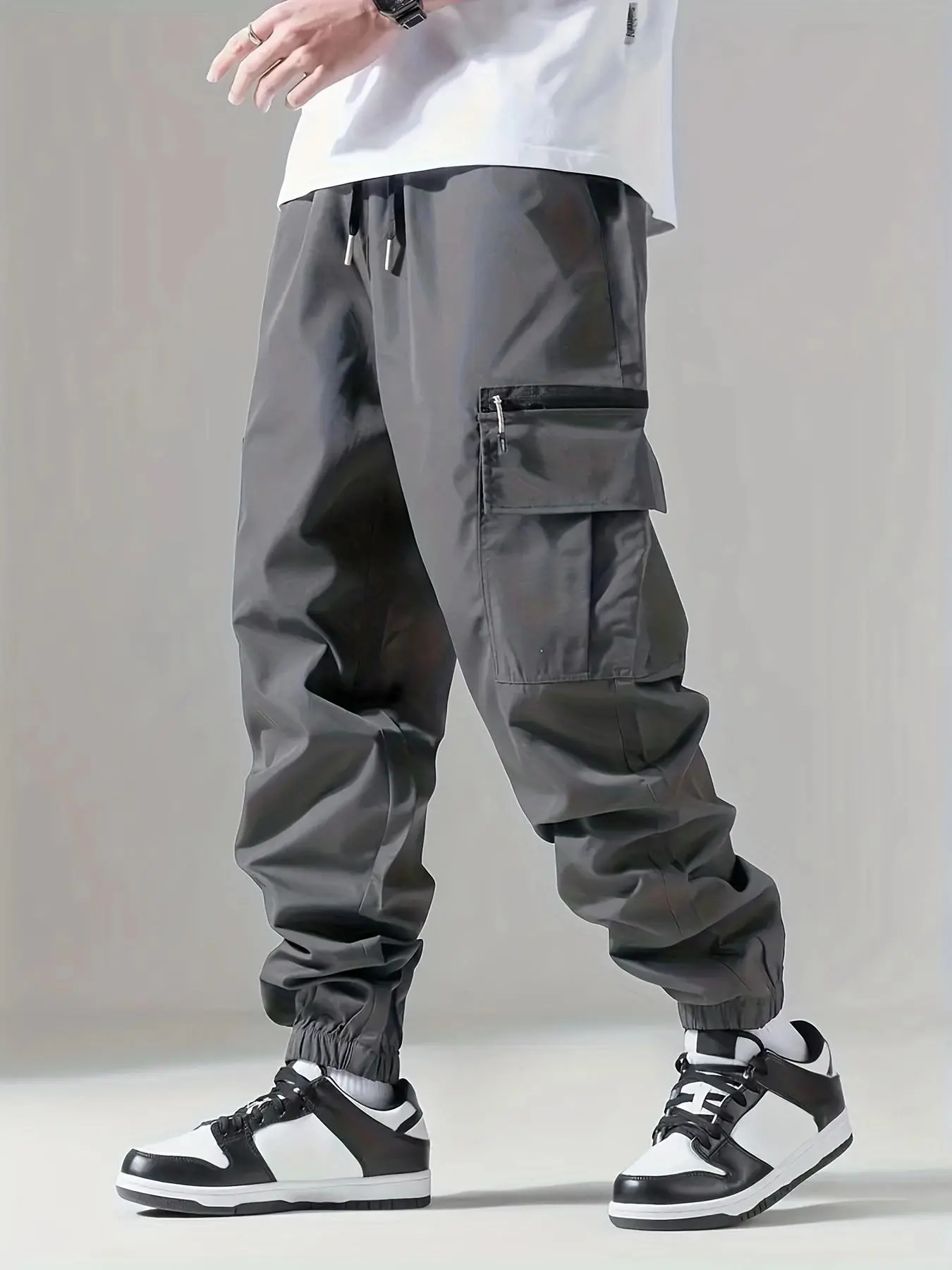 Men's Solid Flap Pocket Drawstring Waist Cargo Pants, Casual Regular Fit Zipper Jogger Pants for Outdoor Sports Hiking, Pants for Men, Cuffed Cargos Pants, Fashion Men's Trousers for Spring & Fall