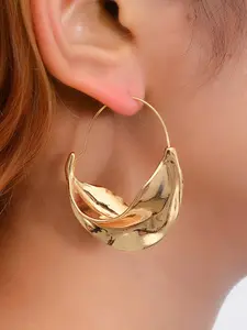 1 Pair Unique Geometric Design Hoop Earrings, Texture Metal Irregular Party Earrings, Fashionable Earrings for Women, Daily Use, Versatile Earrings