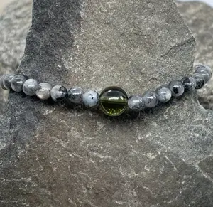 4mm Black Labradorite and Moldavite handmade beaded bracelet