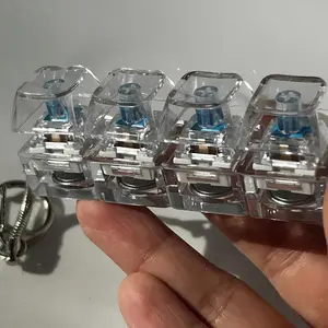 Fidget Toys, 1 Count LED Keyboard Keychain, Fingertip Clicker, Stress Relief Keychain, Fun Pendant for Boys and Girls, Portable Keychain Light