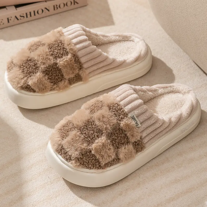 Checkerboard Plush Slippers for Women, Cute Cozy Fleece Lined House Shoes with Thick Cushion Sole, Warm Indoor Fashion Slides, Cozy And Cute Women's Fashion Slippers, Flat Women's Fashion Slippers