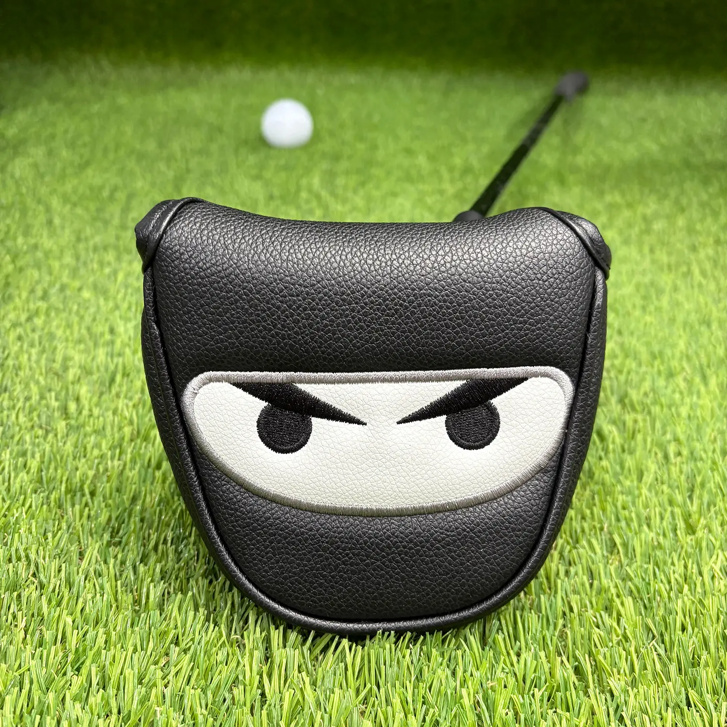 Golf Putter Cover Cool  Trendy Black Samurai Design, Putter Fitted, Scratch Resistant Durable, Practical Essential Golf Accessory, Golf Gear