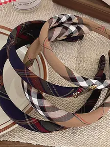 British Style Striped Plaid Hair Accessories Thicked Sponge Head Bands Chic Headbands European Classic Grid Frabic Daily Headwrap Scrunchies