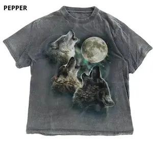 Howling Wolves Vintage 90s Graphic Shirt, Wolf Moon Tee, Wild Free, Loyal Wolf Shirt, Grey Wolf Tee, Retro Shirt Menswear Top Streetwear Tshirt Shortsleeve