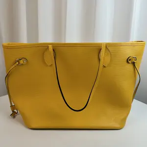 Pre-owned Louis Vuitton calfskin Tote Bags Tote Bags