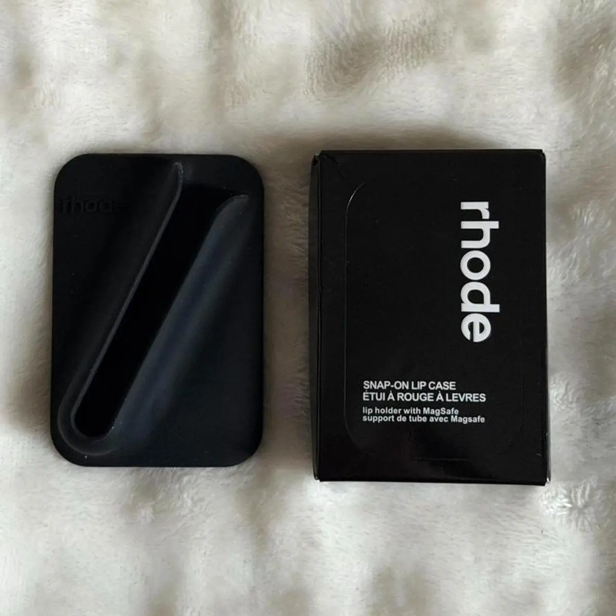 RHODE Magnetic SNAP-ON LIP CASE Lip Holder with MagSafe Case for