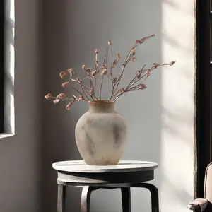 Antique Style Ceramic Short Round Belly Vase, Perfect for Japanese Inn Art Decoration, Beautiful Floral Display for Rustic Homes